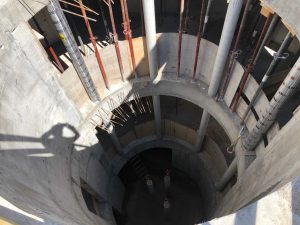 Стройка многопарковочной стоянки удобно в ницце